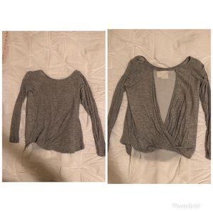 Gray top